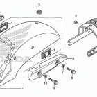 VT750C2F Заднее крыло