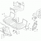 700 HDX XT RED Console and floor panel assembly