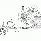 TRX500FM5 Крышка водяной помпы