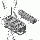 RXP 300 Головка цилиндров и выпускной коллектор