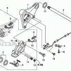 VT750C2B Задний суппорт