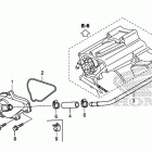 TRX520FM6 2A Крышка водяной помпы