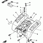 YTZ 250 Заднее крыло