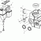 700 RMK 136 - S02NJ7CS Масляный бак и воздуховод