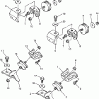 VMAX 500 XTC DELUXE (ELEC START)-VX500XTCDB/VX600XTCDB Крепление двигателя