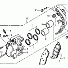 VTX1300R Передний тормозной суппорт