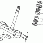 CRF450R Траверса нижняя