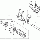 VT750DCA Вилка переключения передач