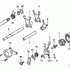 CR85R Вилка переключения передач