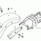 VT750DCA Заднее крыло
