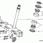 XR400R Траверса нижняя