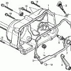 XR70R Крышка картера правая