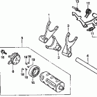 VT750CD Вилка переключения передач