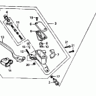 CR80R Главный тормозной цилиндр - передний