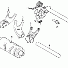 CB125TT Вилка переключения передач
