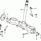 XL350R Траверса нижняя