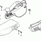 CR80R Сиденье и обшивка боковая