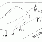 TRX500FPA Сидение