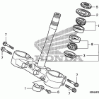 CRF250R Траверса нижняя