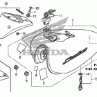 VT750CS Fuel tank (1)