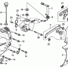 VT1300CSA Крышка картера левая