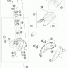 690 DUKE WHITE CHASSIS Бак,сидение